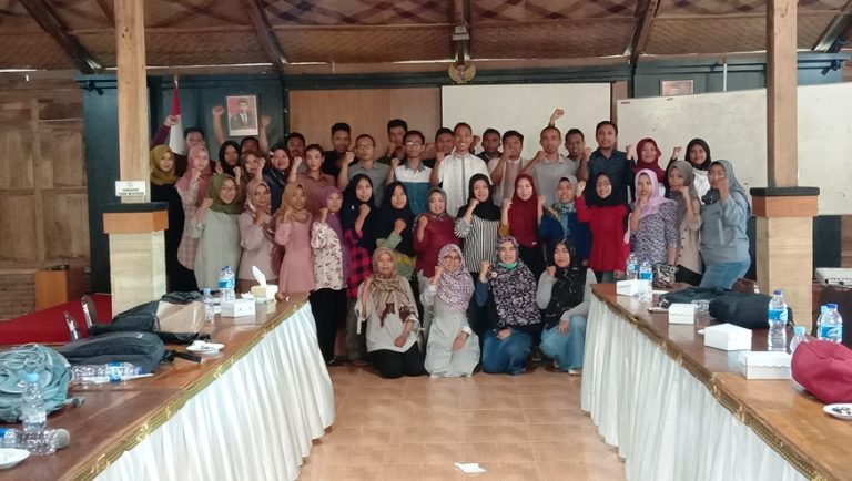 DECAA Berikan Pelatihan Untuk Pendaftar CPNS Kabupaten Pacitan