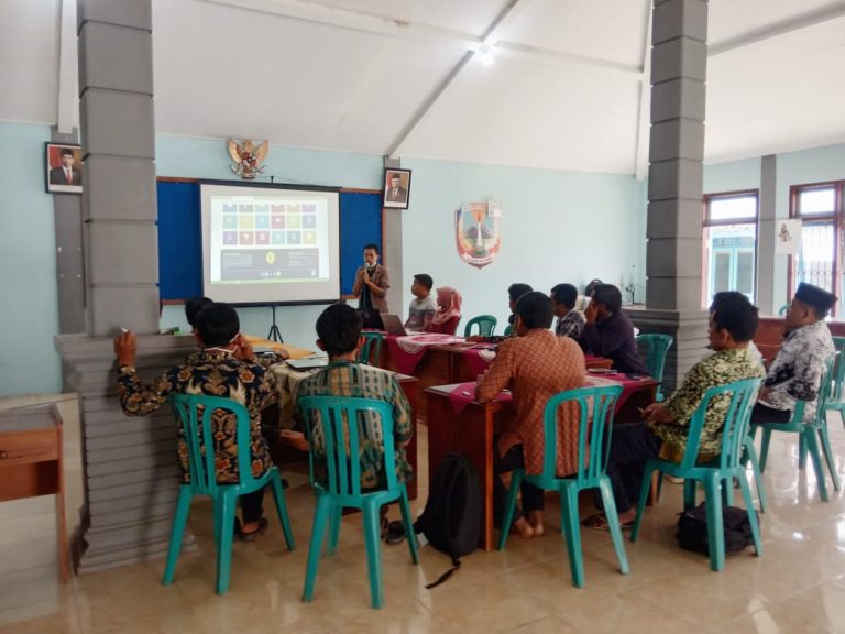 Dunia Semakin Canggih, Decaa Softwares Mengadakan Pelatihan IT Kepada Warga Desa