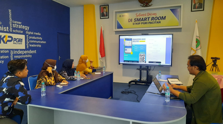 PMB TANPA ANTRI, KAMPUS STKIP PACITAN MEMPERCAYAKAN  PROGRAM PMB KEPADA PT. DECAAINDO SURYA PERSADA