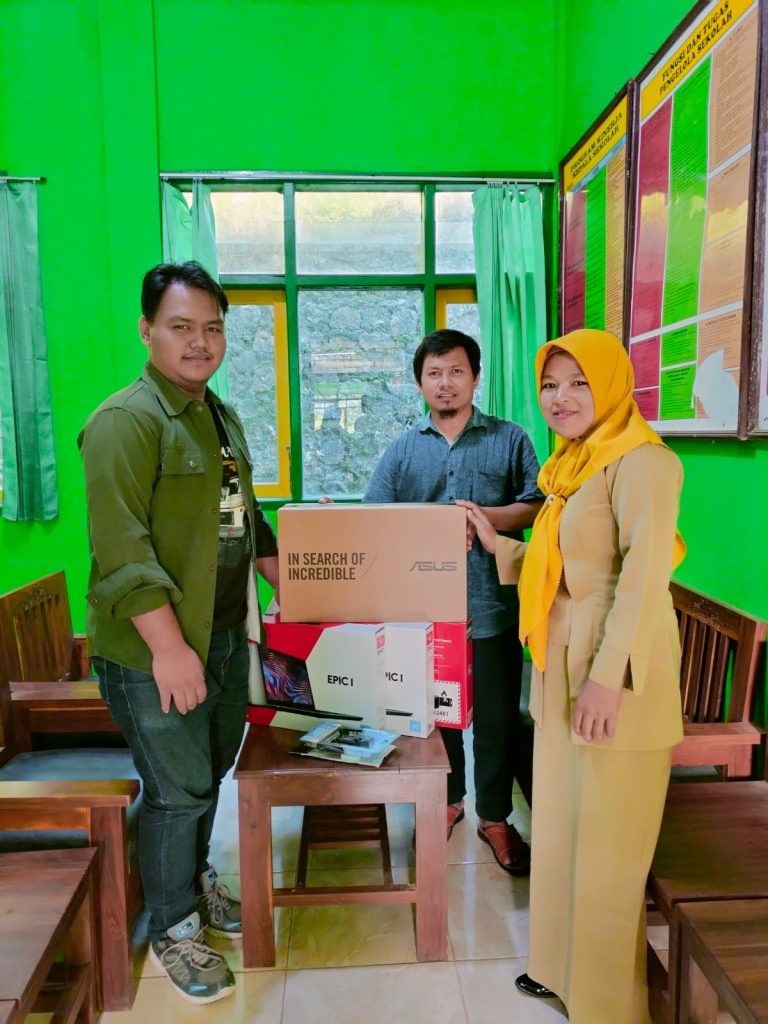 PENGADAAN BARANG SMP HASYIM ASHARI